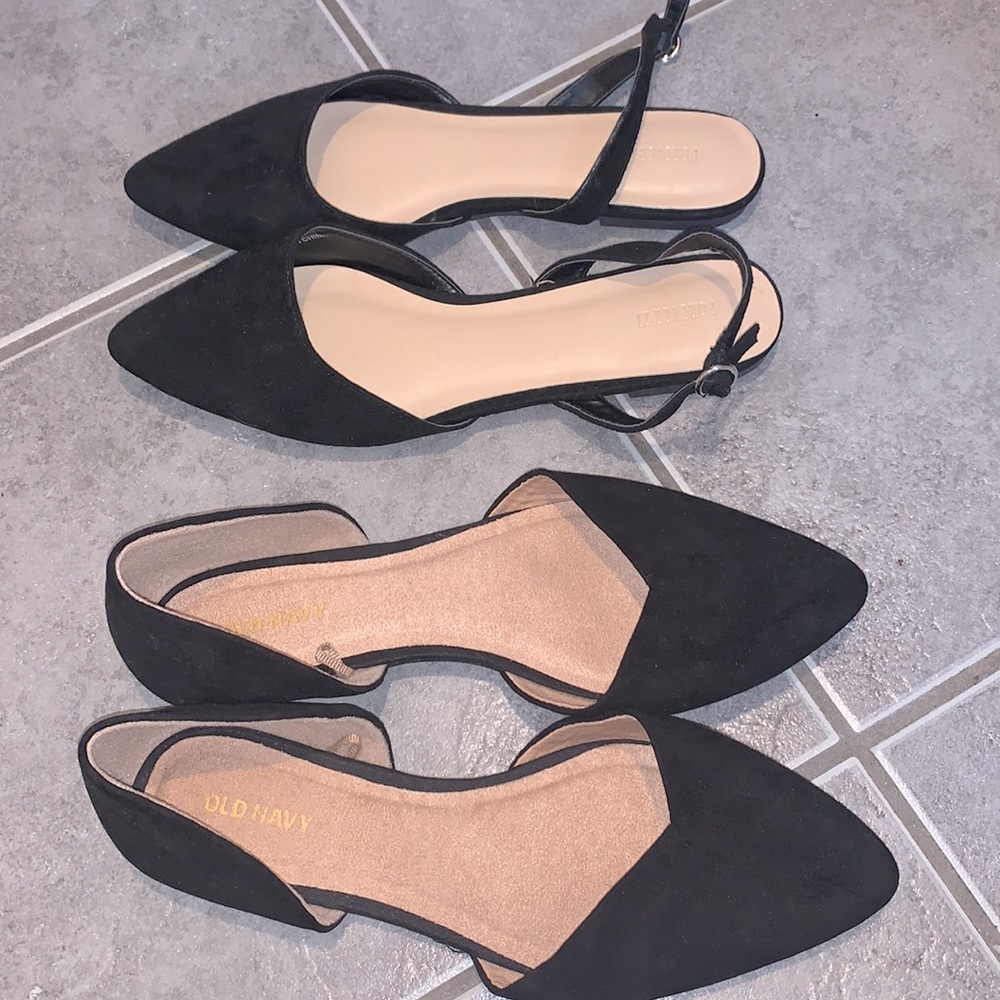 NWOT black flats. Size 7